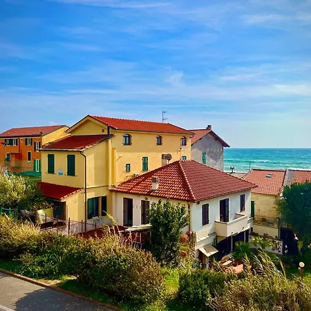 Il Convento Sul Mare By Le Di Tati Dom wakacyjny