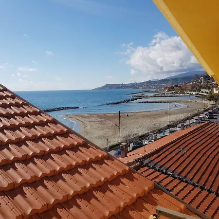 Feriehus Il Convento Sul Mare Santo Stefano al Mare
